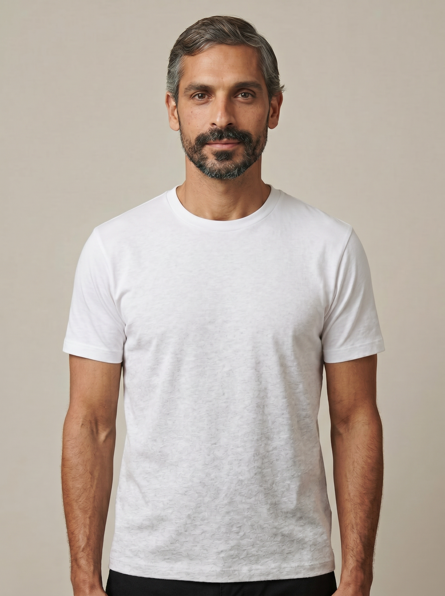 Sami in grey Uniqlo DRY Crew Neck Tee