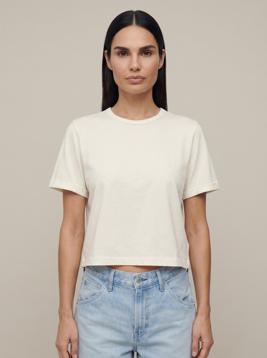 Yara in natural Washed Cotton Boxy Tee